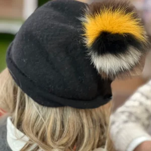 Gorro lana Negro pompón colores