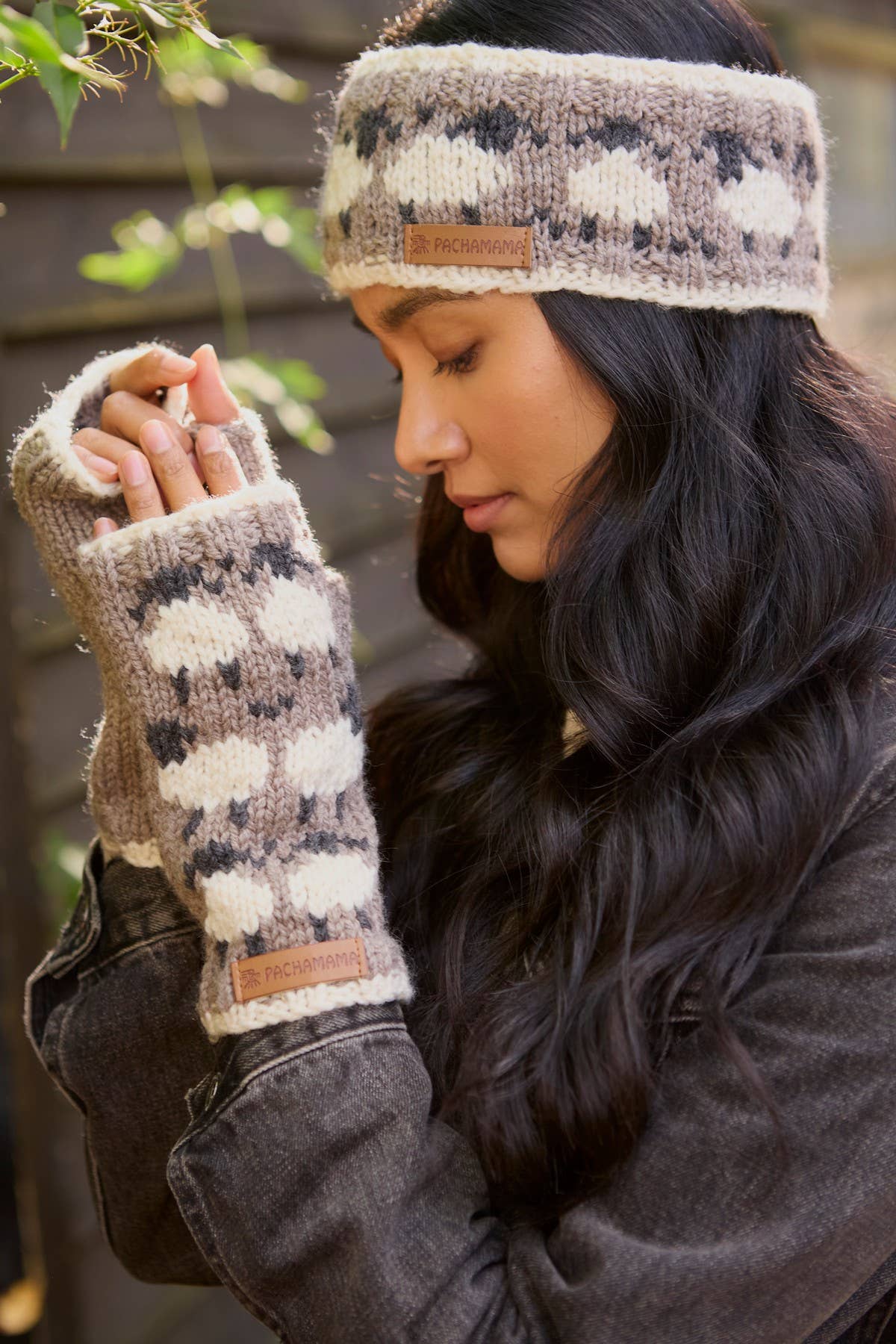 Guantes de punto sin dedos de lana merino suave de oveja color champiñón - Imagen 4