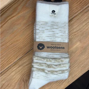 Calcetines Paris ecru Woolsens